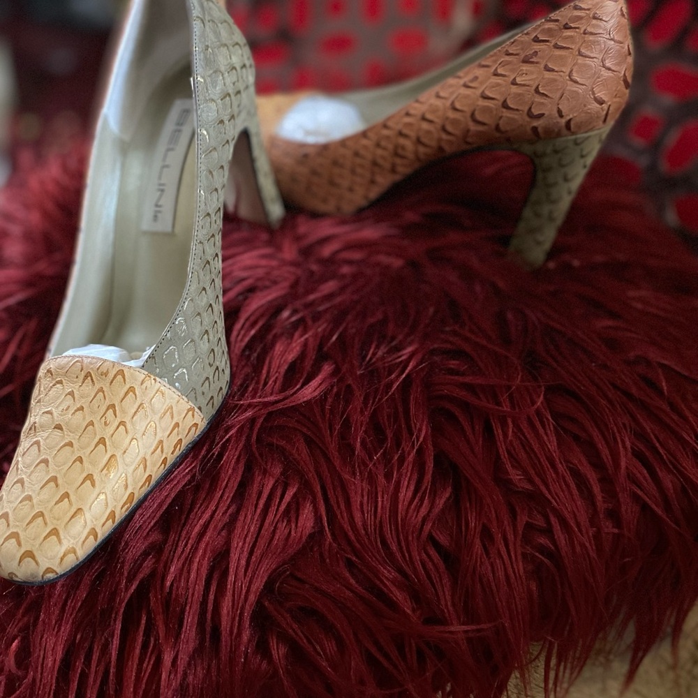 Pre-owned Bellini Tri-color heels